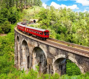 7 Train Rides in Sri Lanka